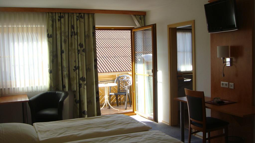 Hotel garni Hopfengold Wolnzach Eksteriør billede