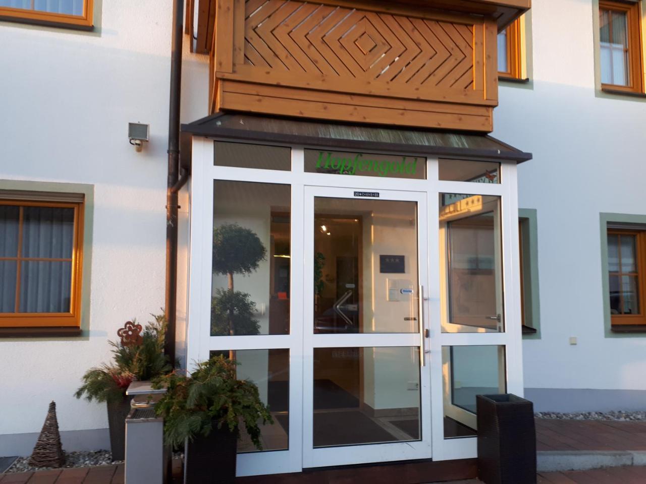 Hotel garni Hopfengold Wolnzach Eksteriør billede