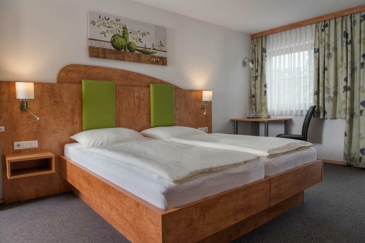 Hotel garni Hopfengold Wolnzach Eksteriør billede